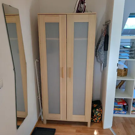 Gemuetliche Gross Hehlen *